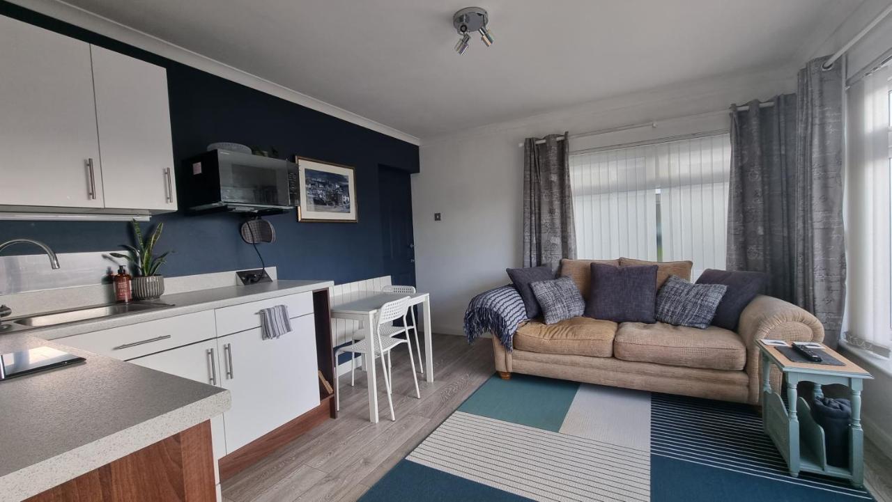 Flintways Daire New Quay Dış mekan fotoğraf